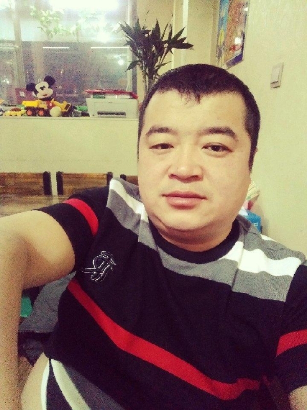 老实人的第一张照片--延吉闪婚服务中心