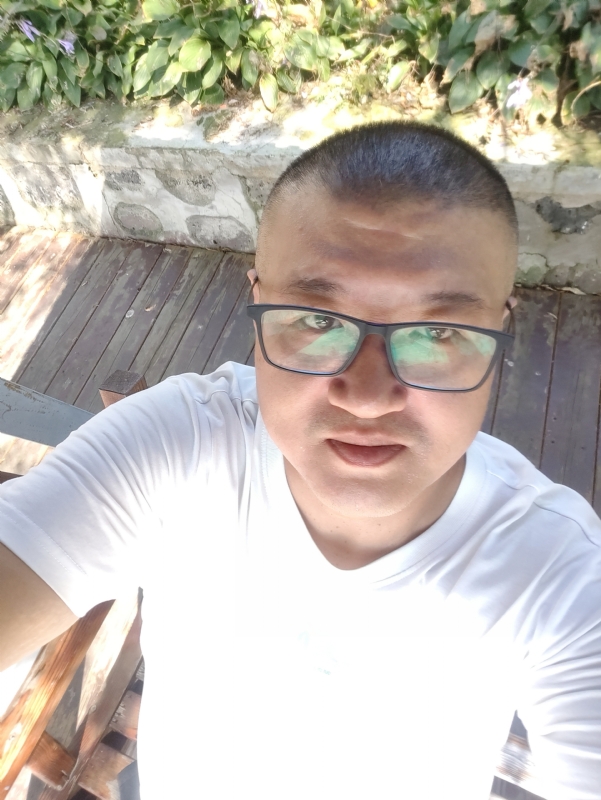 羊十八的第一张照片--延吉闪婚服务中心